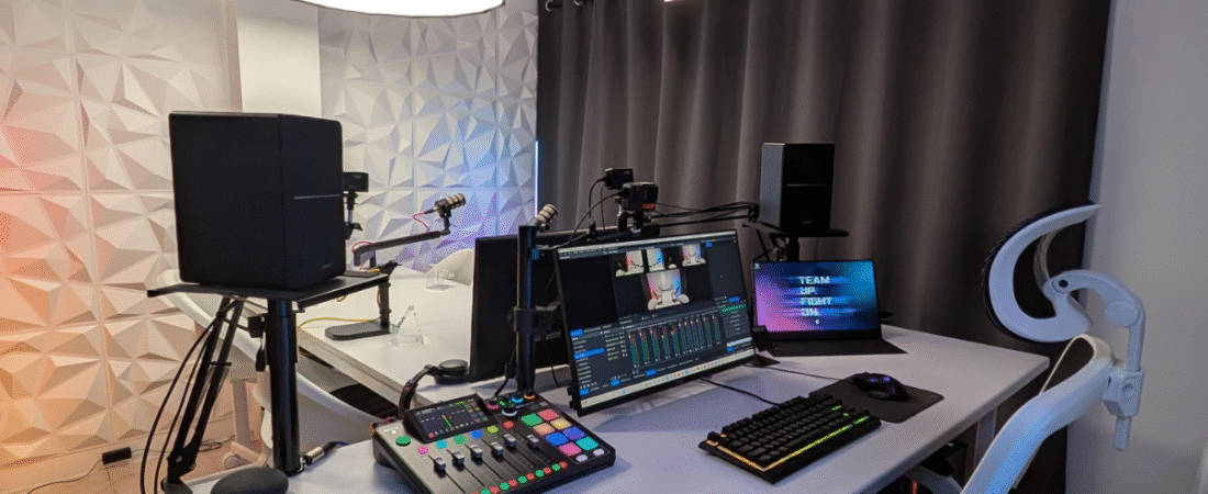 Celebra la Apertura de Level Up Podcast Studio con una Sesión de Grabación Gratis